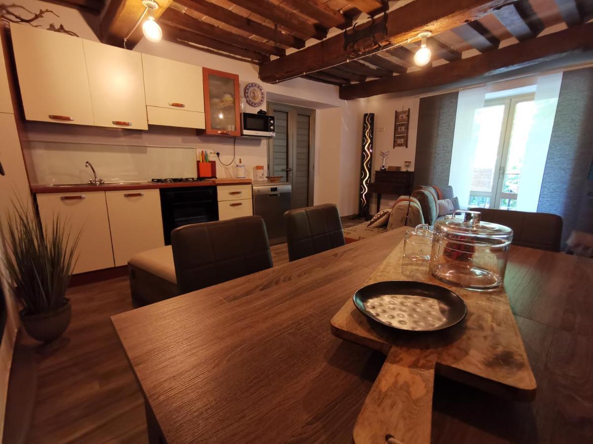 Bed & Breakfast Sentiero 54 Cantiano Buitenkant foto